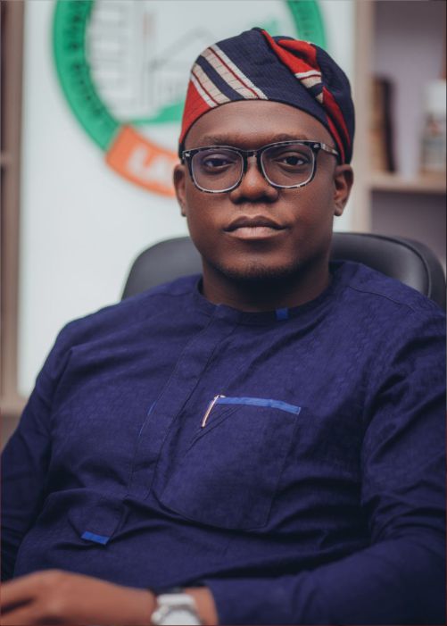 Dr. Tunde Ajayi